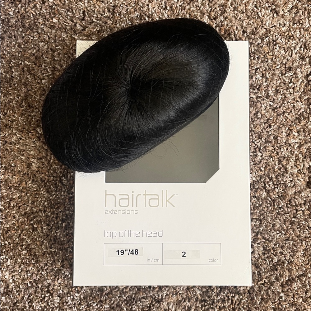 Hair talk top of the head, clip in topper